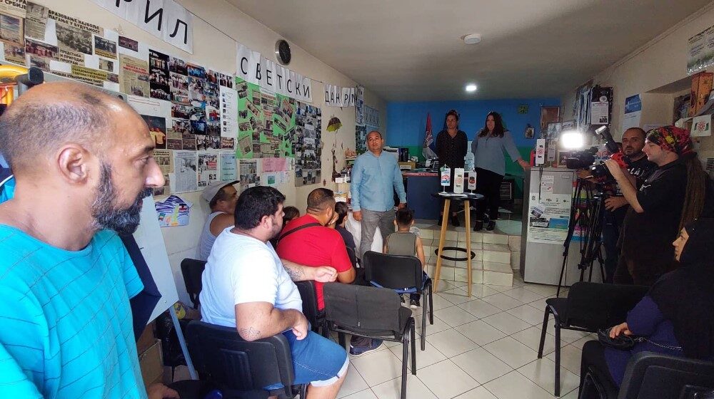 U Zaječaru podeljeni vaučeri romskoj deci iz socijalno ugroženih porodica 1