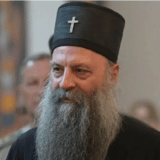 Patrijarh Porfirije služio liturgiju u Sabornoj crkvi u Sentandreji 13