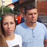 Izvršitelji uzimaju kuću zbog duga od 150.000 dinara: Privremeno odloženo iseljenje porodice Dinić iz Zaječara 4