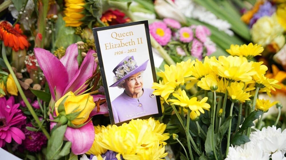 Kraljica Elizabeta II u pop kulturi: Bila je kultni totem prepoznatljivosti 1