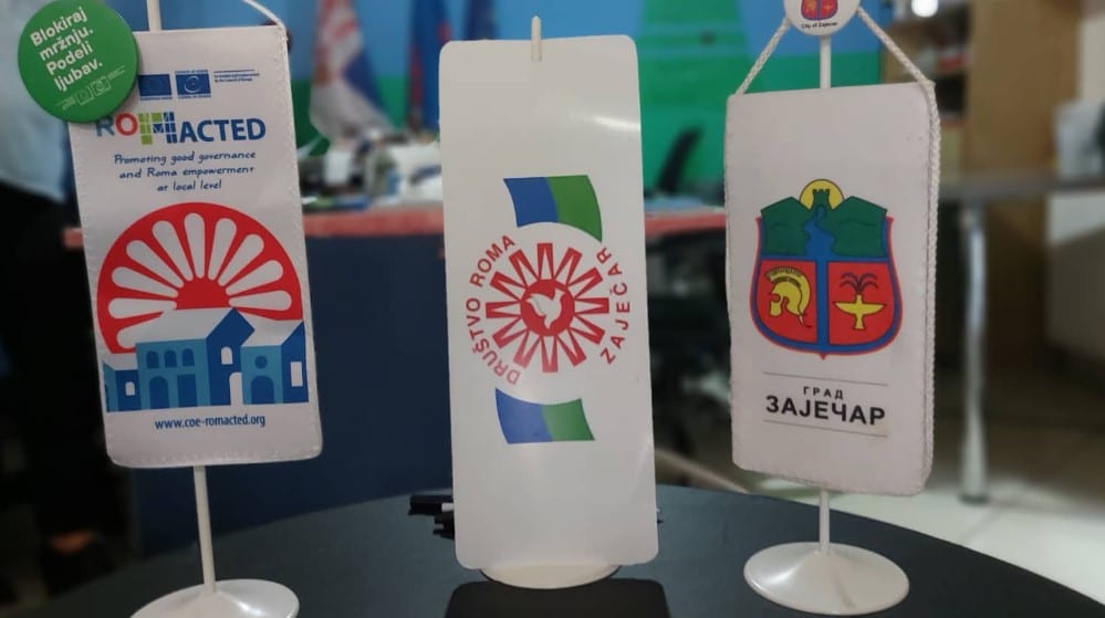 U Zaječaru podeljeni vaučeri romskoj deci iz socijalno ugroženih porodica 3