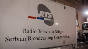 Tanjug, čija je suvlasnica Manja Grčić, javlja da je ona izabrana za direktorku RTS - UO kaže da sednica nije ni počela 8