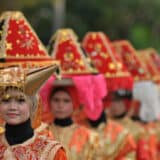 Indonezija će kažnjavati seks van braka: Koja kazna čeka Indonežane i Indonežanke ako pekrše novo pravilo? 11