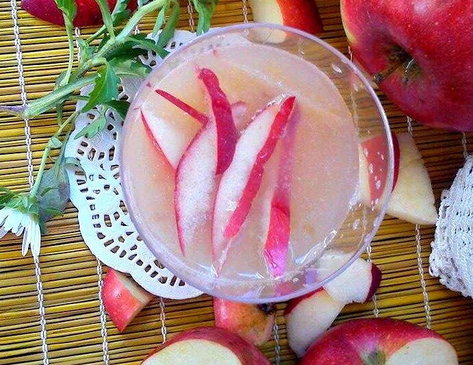 Recept nedelje: Sok od domaćih jabuka 2 Recept nedelje: Sok od domaćih jabuka 2