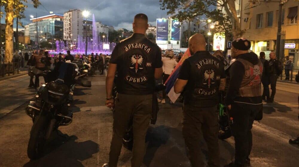 Nakon „Litija za spas Srbije“ patrijarh Porfirije služio moleban 1