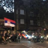 Rojters o jučerašnjim litijama: Ruske zastave, bajkeri i krajnje desničarske parole 10