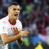 Šaćiri i Džaka neće moći više da pokazuju albanskog dvoglavog orla: Švajcarska ne želi ekcese protiv Srbije 10