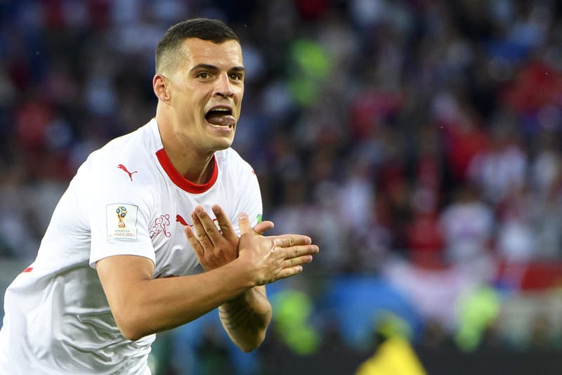 Šaćiri i Džaka neće moći više da pokazuju albanskog dvoglavog orla: Švajcarska ne želi ekcese protiv Srbije 1