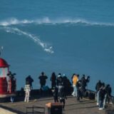 Evropski gradić sa najvećim talasima na svetu: Od mirnog ribarskog mesta postao surferska meka 4