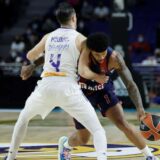 Ertel blizu Zenita 6