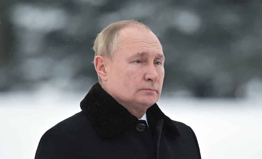 Putin = kukavica, očajnik, zločinac, ubica, davljenik koji zna da tone 1