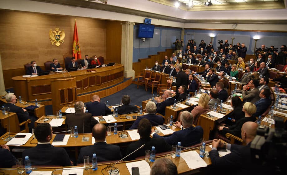 Šta kaže Ustav Crne Gore: Kad prestaje mandat Skupštini? 1