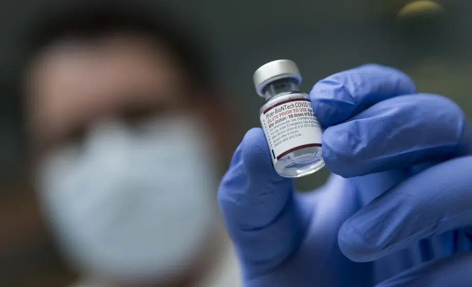 Evropski regulator odobrio vakcinu protiv omikrona koju su napravili Moderna i Fajzer 1