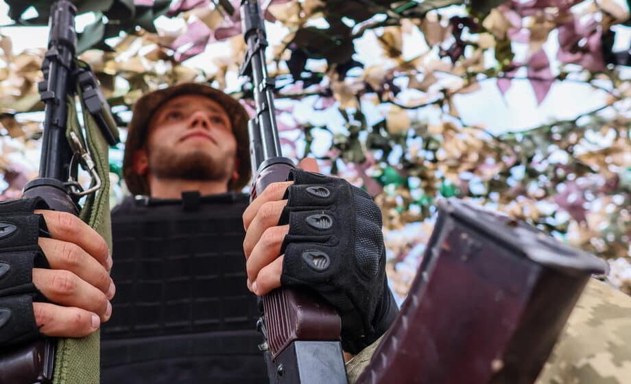 "Kako slomiti ruku?": Rusi na guglu traže način da izbegnu borbu 1