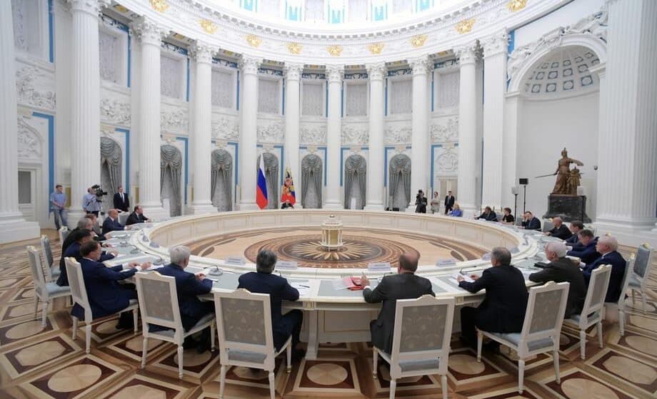 Baunov: Usvojeni amandmani u Dumi korak ka punoj mobilizaciji u Rusiji 1