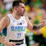 Organizatori Evrobasketa nisu poslali autobus po reprezentaciju Slovenije pred susret sa Litvanijom 6