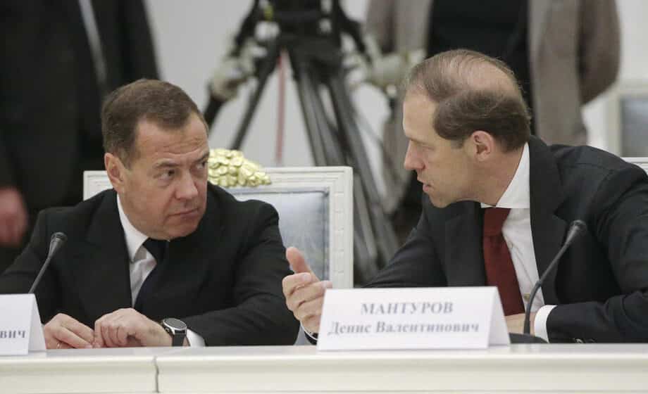 Medvedev poručio da "nema povratka": Donbas će biti branjen i nuklearkama ako treba 15