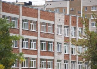 Napadač sa nacističkim simbolima na majici ubio 17 osoba u školi u Rusiji (FOTO) 2