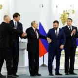 Putin okupljenima na Crvenom trgu: Ovo je "istorijski dan, dan istine i pravde" 8