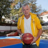 Paspalj bez dlake na jeziku: Italija olako shvaćena, stranci nisu tema za podrum 5