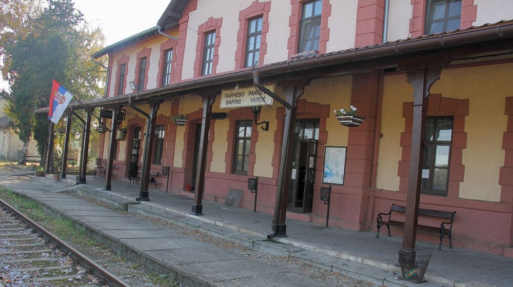 Infrastrukture železnica Srbije: Teško povređen radnik obezbeđenja na železničkoj stanici u Pančevu 1