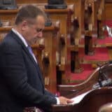 Da li se i Zoran Pašalić pridružio borbi protiv rodno osetljivog jezika? 8