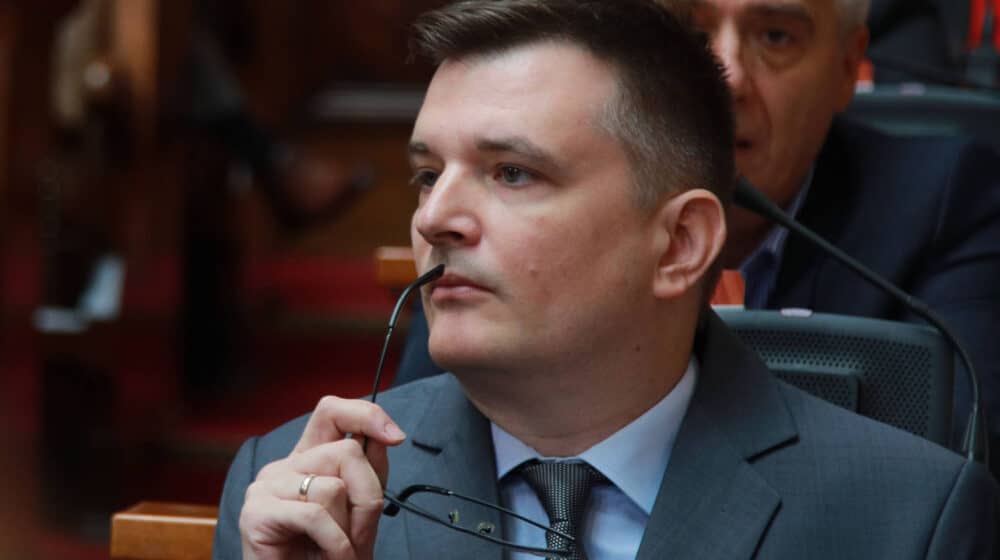Jovanov (SNS) u Skupštini Srbije: Zvicer nudio pet miliona evra za atentat na Vučića 1