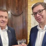Vučić čestitao Dodiku na izboru za predsednika Republike Srpske 2