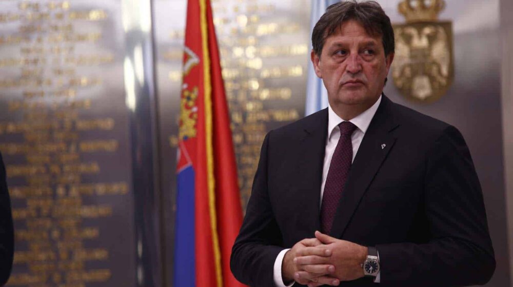 Ministar unutrašnjih poslova Srbije s komesarom EU o migraciji, planu EU za Zapadni Balkan 1