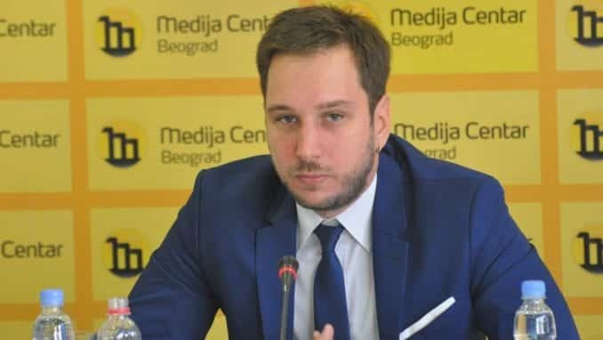 Hoće li Evropska komisija prvi put upotrebiti reč "nazadovanje" u izveštaju o Srbiji? 1