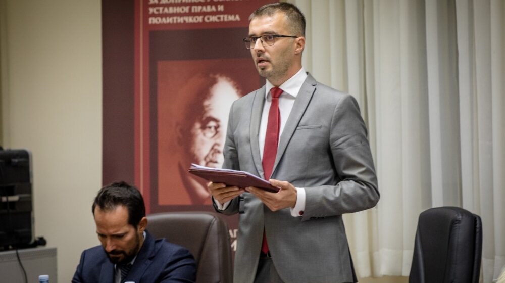 Savo Manojlović dobitnik nagrade za najbolji doktorat Fondacije "Miodrag Jovičić" 1