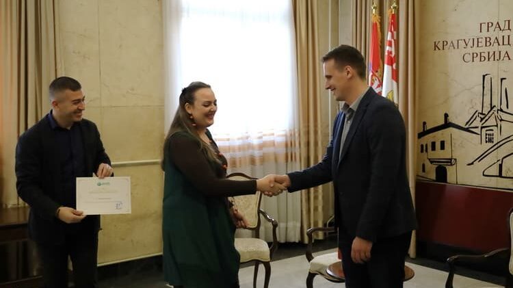 Uručeni sertifikati polaznicima kursa turskog jezika u Kragujevcu 1