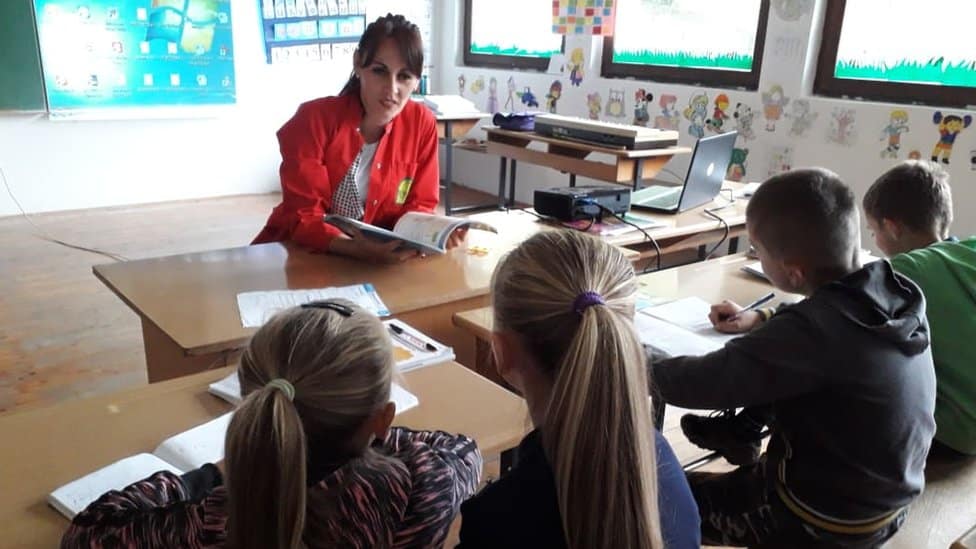 Svetski dan učitelja i Srbija: Profesija koja opstaje zbog ljubavi 1 Emina učiteljica