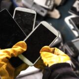 Životna sredina i tehnologija: Više od milijardu starih mobilnih telefona ljudi drže u domovima umesto da se recikliraju 7