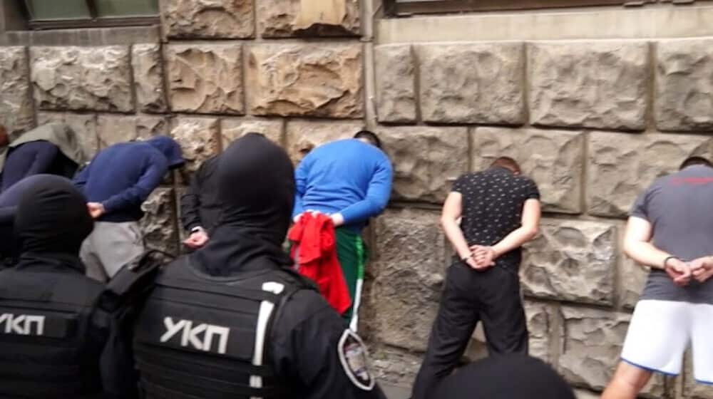 Uhapšena 21 osoba zbog sumnje da su naneli povrede dvanaestorici policijskih službenika za vreme održavanja Evroprajda 1