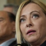 Italijanska desničarska vlada kritikovana zbog uredbe o ilegalnim rejv žurkama 14