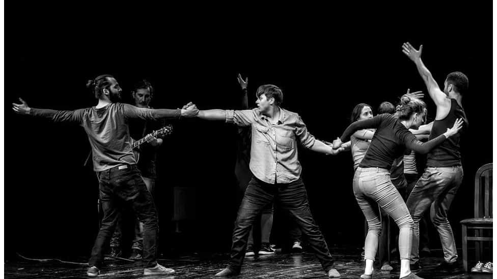 Nevidljiva i zaboravljena deca rođena iz silovanja tokom rata u Bosni i Hercegovini 6 Predstava U ime oca