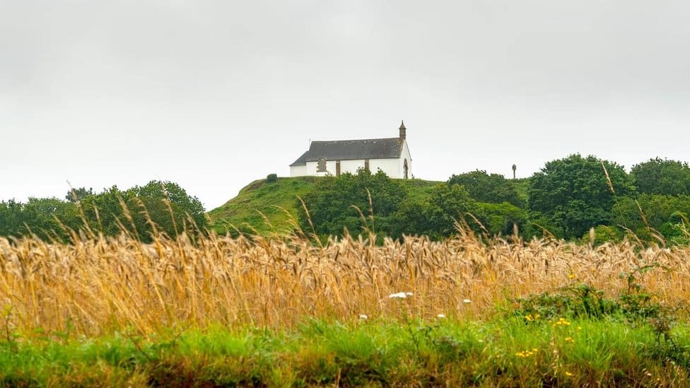 Evropa, kultura i istorija: Tajne francuskog Stounhendža koje do danas zbunjuju stručnjake 4 Tumul Svetog Mihajla, star 6.700 godina, najveća je grobna humka u kontinentalnoj Evropi