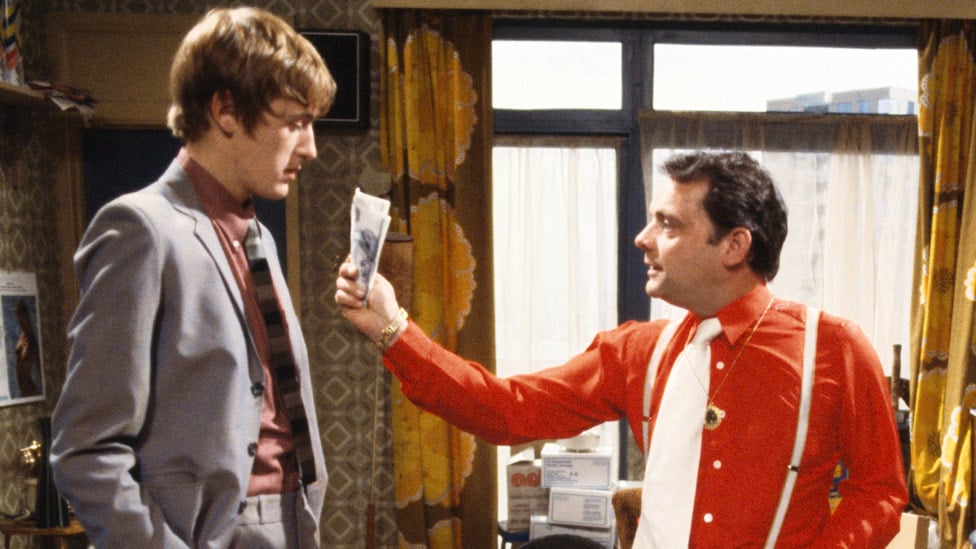 Korona virus i Velika Britanija: Kako je Del Boj „prevario" i korona virus 1 Nicholas Lyndhurst as Rodney Trotter and David Jason as Derek (Del) Trotter.