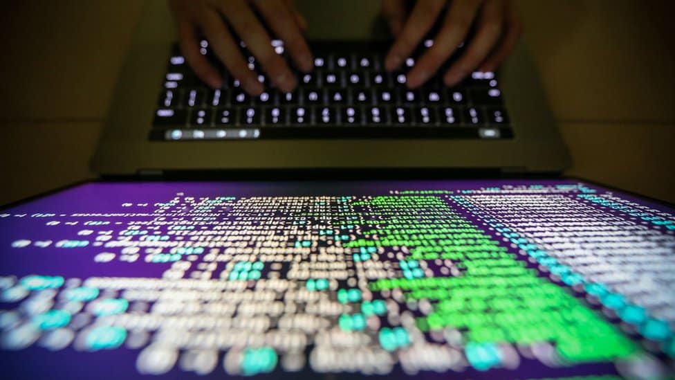 Srbija i visokotehnološki kriminal: Hakeri tvrde da imaju finansijske podatke kompanija koje vode BIG tržne centre u Srbiji, traže otkup 1 Kompjuter