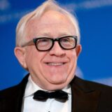 Amerika i Holivud: Preminuo Lesli Džordan, zvezda serije Vil i Grejs 3