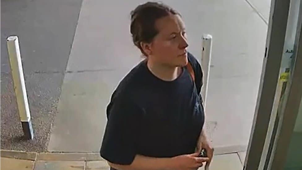 Ubistvo i Velika Britanija: Žena koja je obezglavila prijateljicu osuđena na doživotnu robiju 5 Mitchell service station