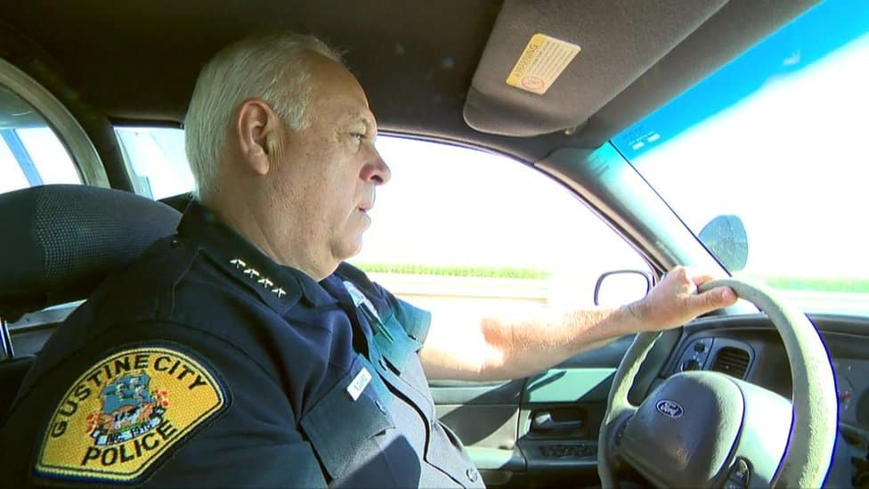 Amerika i droge: Molitva za profit - časne sestre koje uzgajaju kanabis u Kaliforniji 3 Chief Ruben Chavez