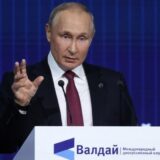 Rusija i Ukrajina: U blizini Harkova pronađena nova masovna grobnica, Putin upozorava da će naredna decenija biti veoma opasna 5