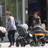 Ministarstvo rada obećalo izmenu uredbe, ali majke koje kupuju prvi stan i dalje čekaju 7