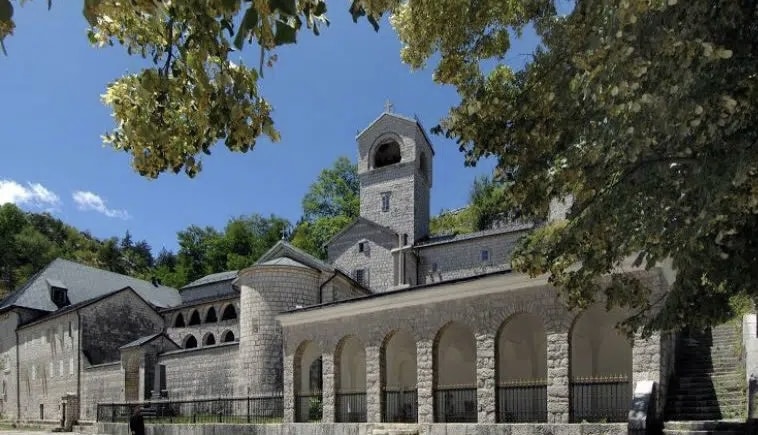 Nastavlja se proces protiv Mitropolije crnogorsko-primorske i episkopa Joanikija zbog pedofilije 1