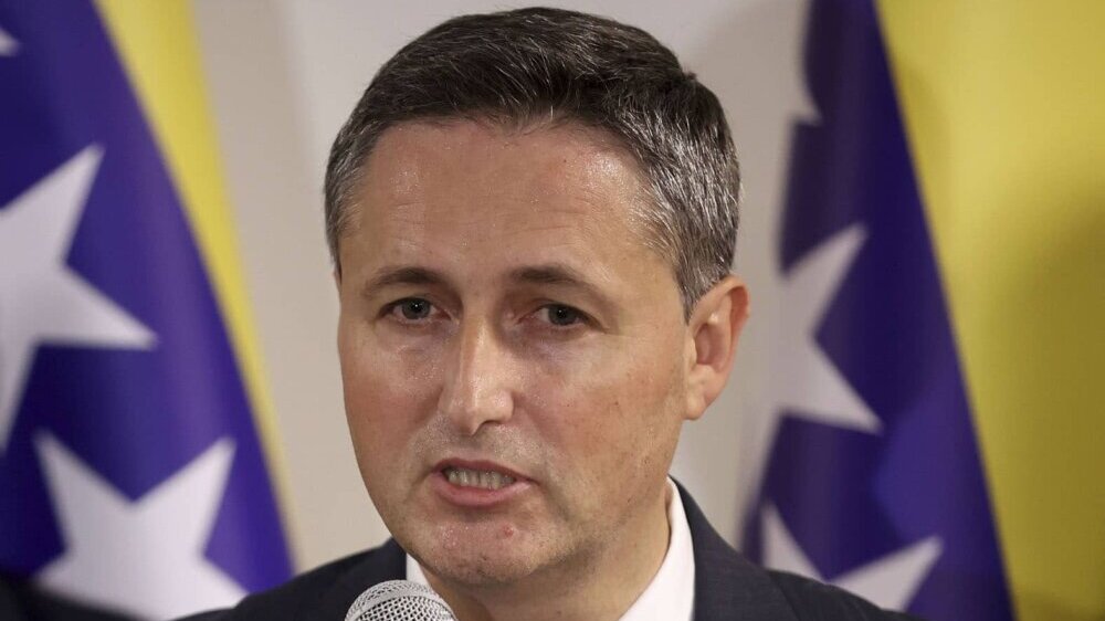 Bećirović Bećirović: Važno zaustaviti rušenje ustavnog poretka da bi se BiH mogla posvetiti EU i NATO integracijama 2