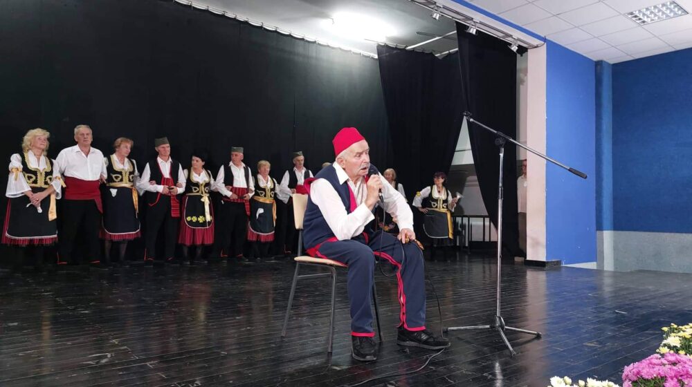 Penzioneri iz Vranja igrama, pesmom i predstavom "Koštana" nastupili na festivalu u Zaječaru 1