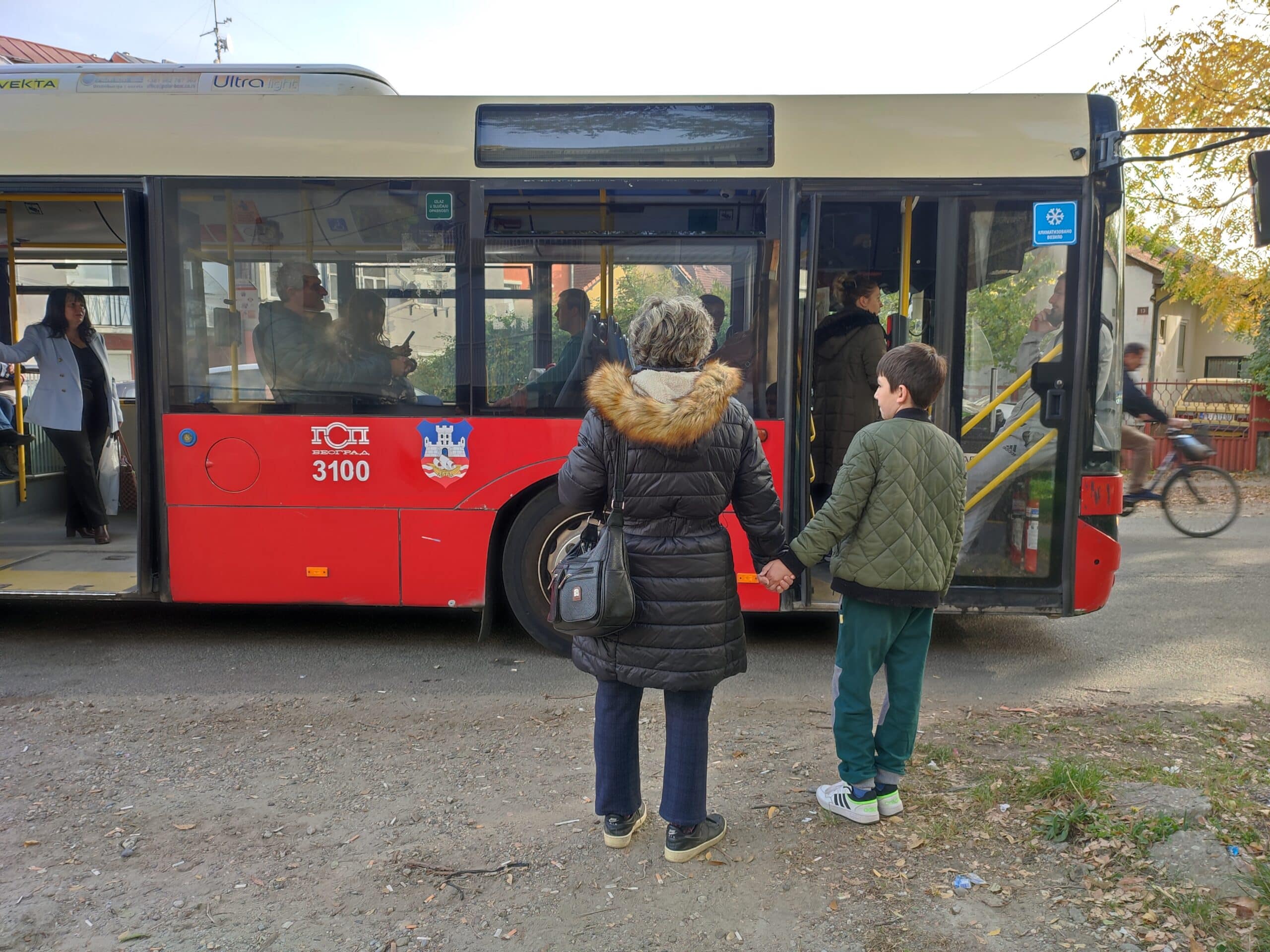 "Zovi policiju, psuju mi majku. Ovaj autobus ne ide dalje": Sukob vozača i putnice ogolio probleme s javnim prevozom žitelja Koteža 3