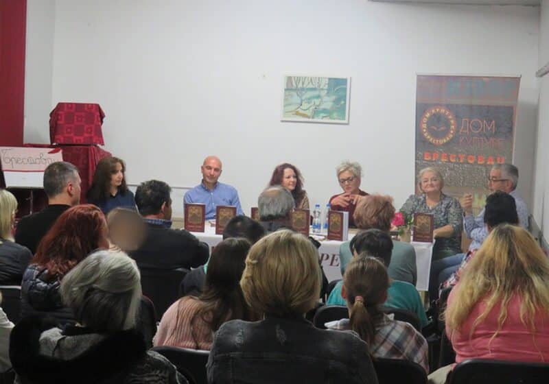 "Da sačuvamo sećanja na ljude, običaje i autentičan govor juga Srbije": Predstavljena knjiga "Priče duše" u Brestovcu kod Leskovca 1